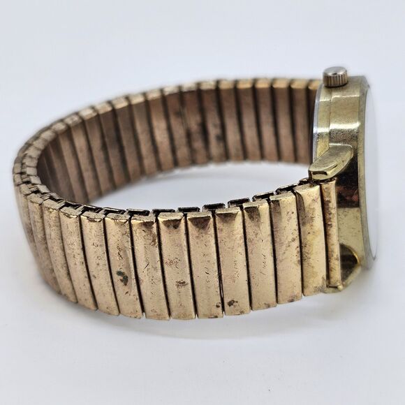 Leoma Lovegrove Women's Watch 34MM Butterfly Dial Gold Bracelet 6" New Battery - Picture 9 of 12